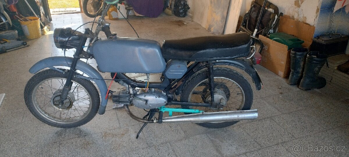 Jawa 23 Mustang