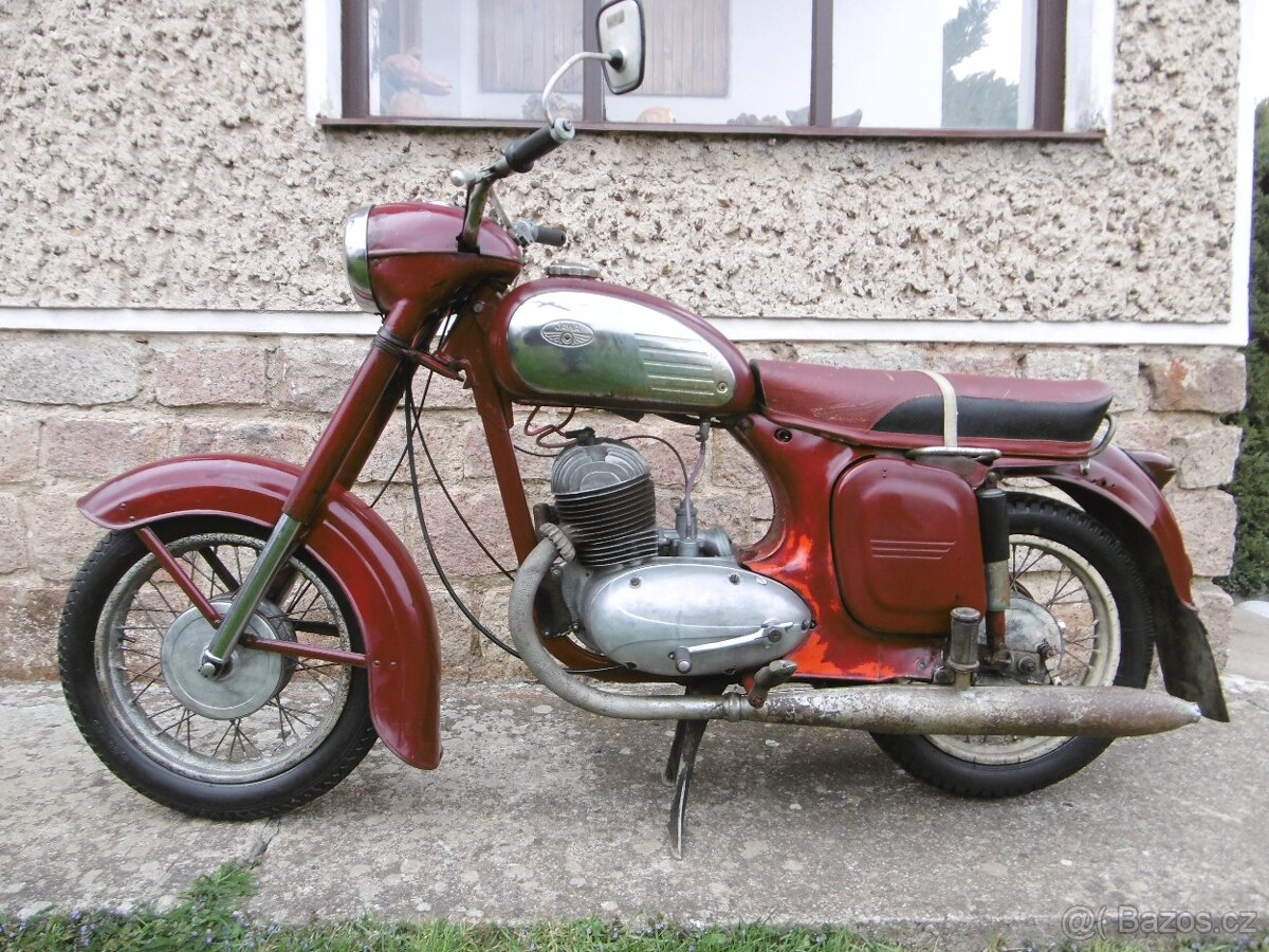 jawa 350 kývačka motocykl