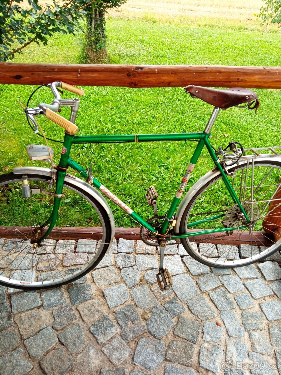 Kola Favorit