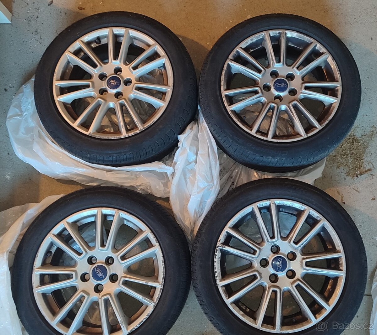 Ford Mondeo 4x alu + pneu 215/50 R17 Pirelli Cinturato P7