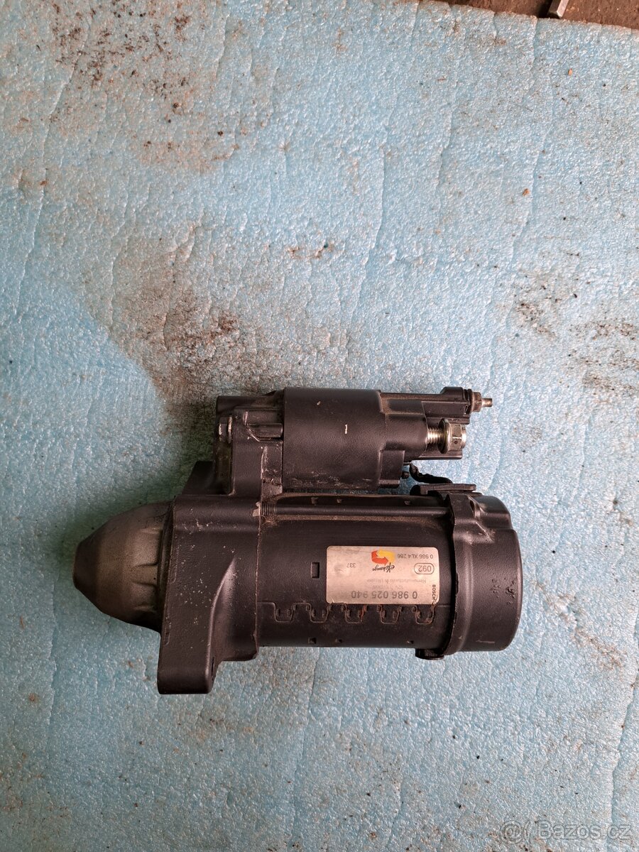 Prodam starter z mercedes w212