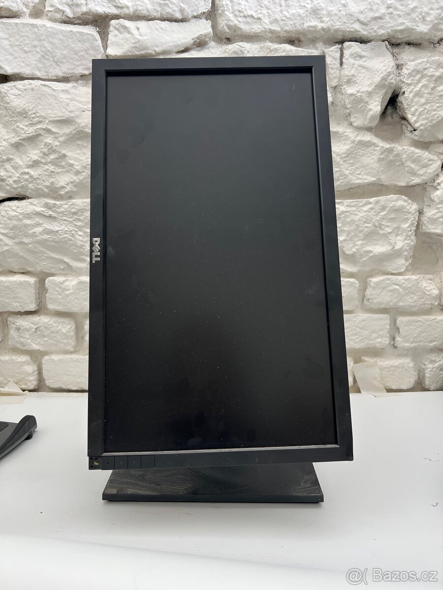 Monitor Dell P2210f
