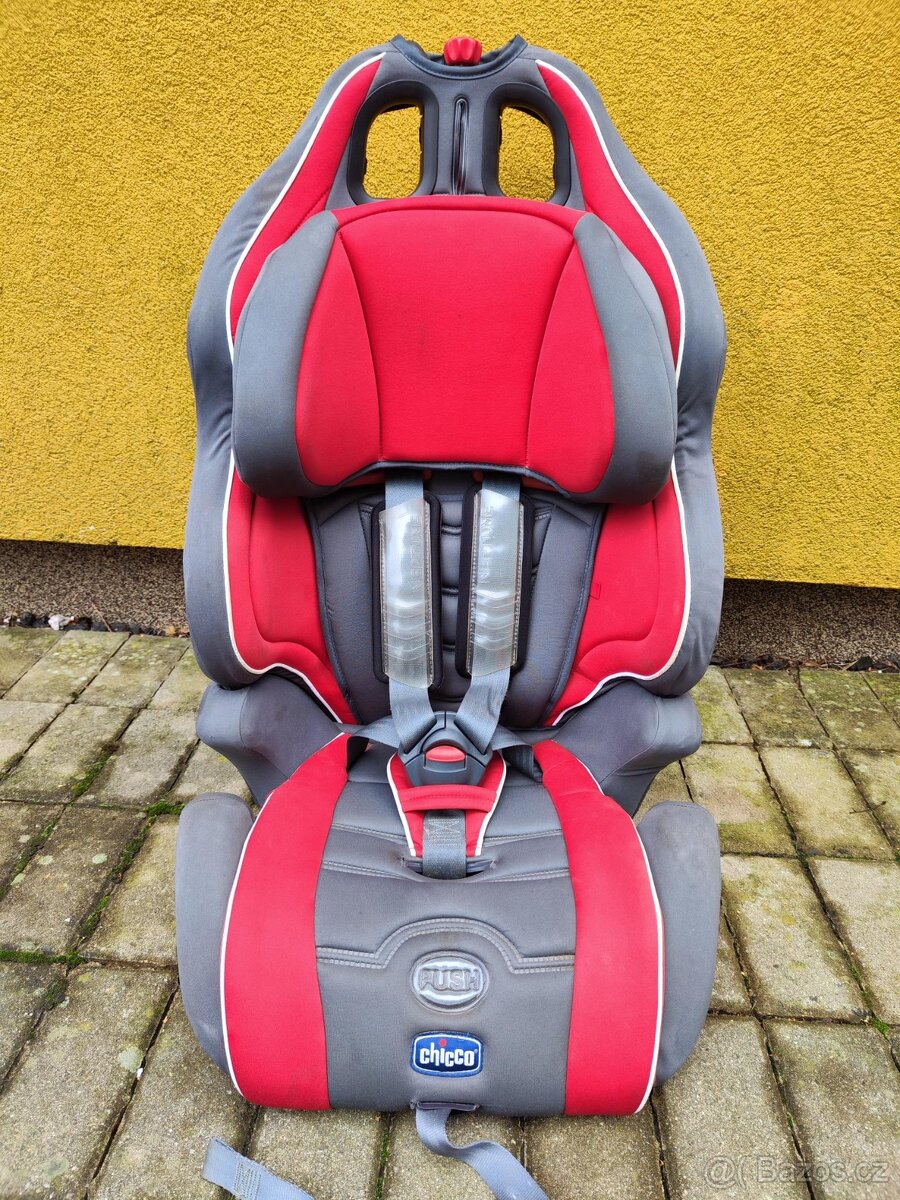 Autosedačka Chicco 15-36kg