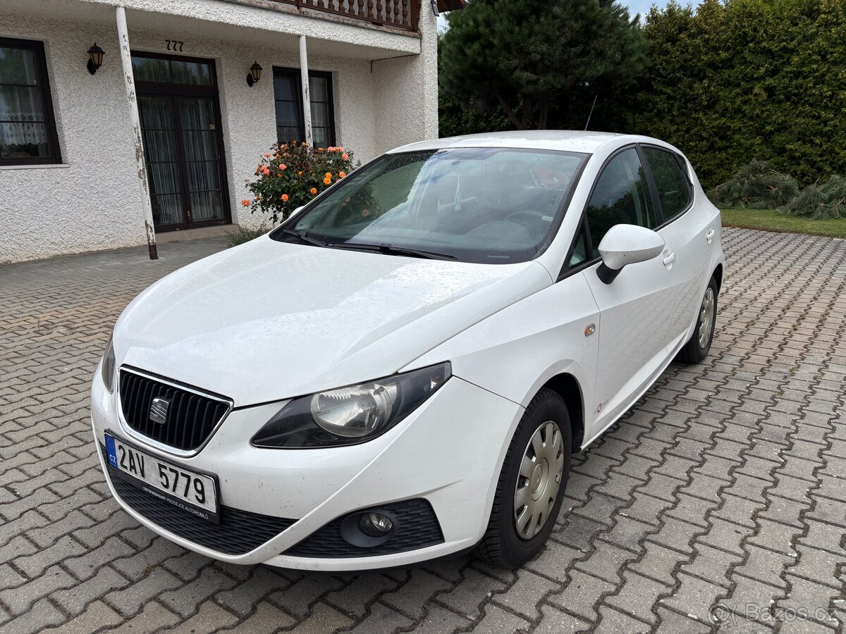 Seat Ibiza COPA 1,4i- 63kw, r. 2012, klima