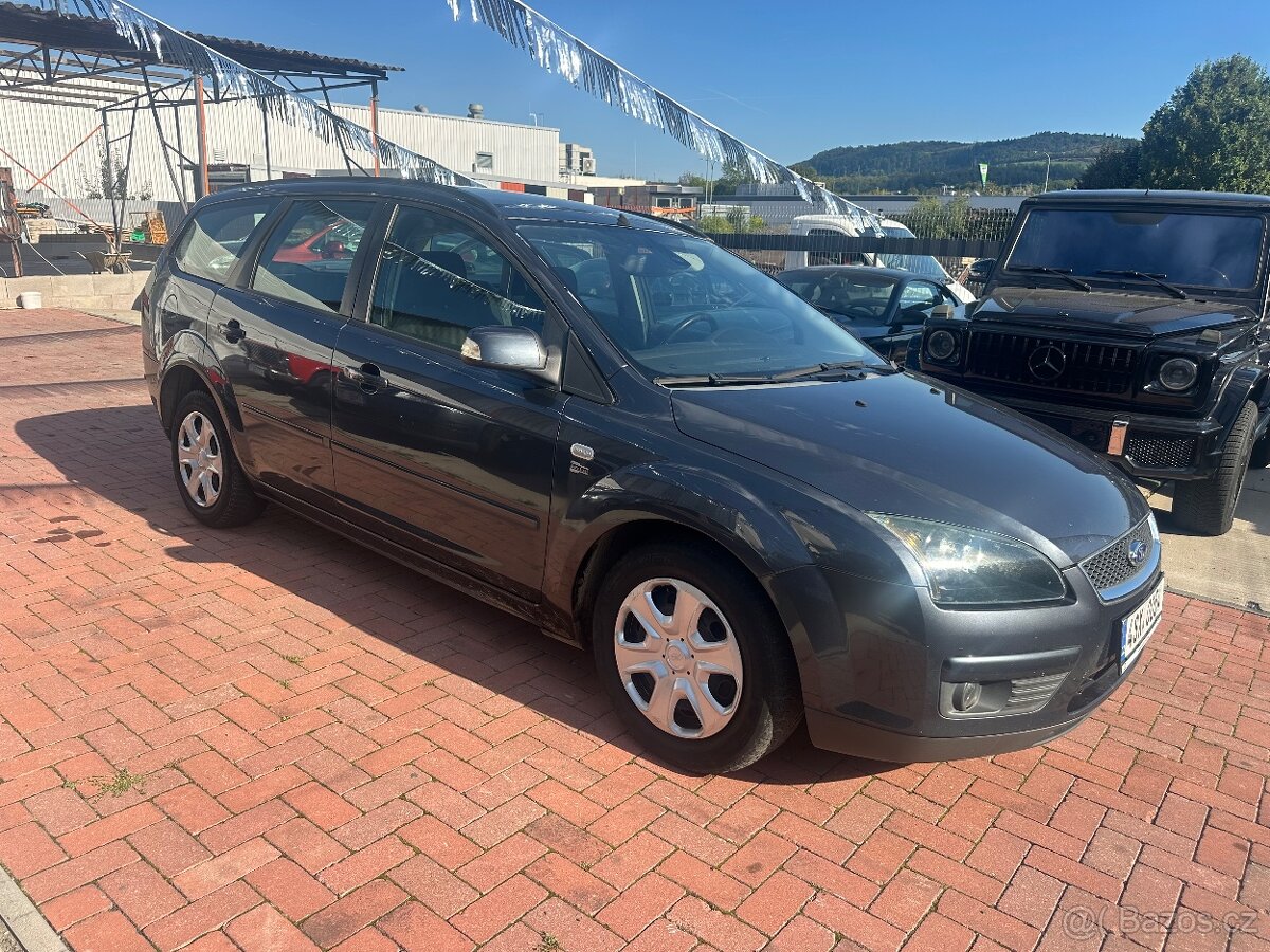 Ford focus 1.6tdci 80kw, manual, slušný stav, tažné zařízení