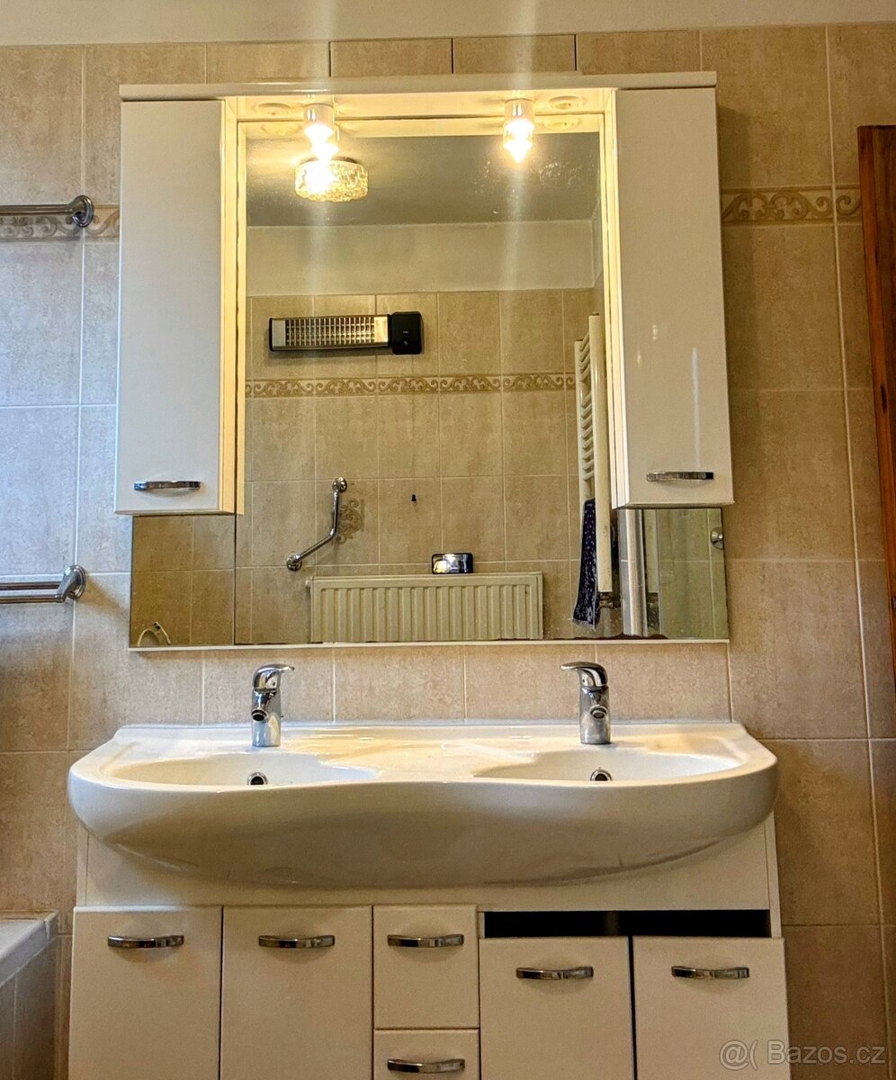 Dvojumyvadlo + skřínka pod umyvadlo,zrcadlo