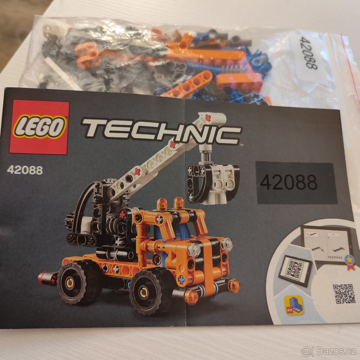 Lego technic Pracovní plošina 42088