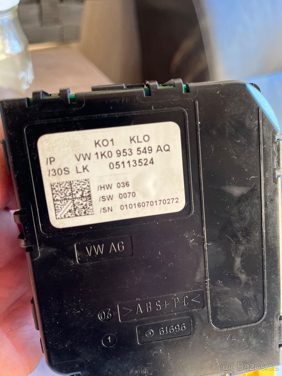 Podvolantová jednotka 1k0 953 549 AQ