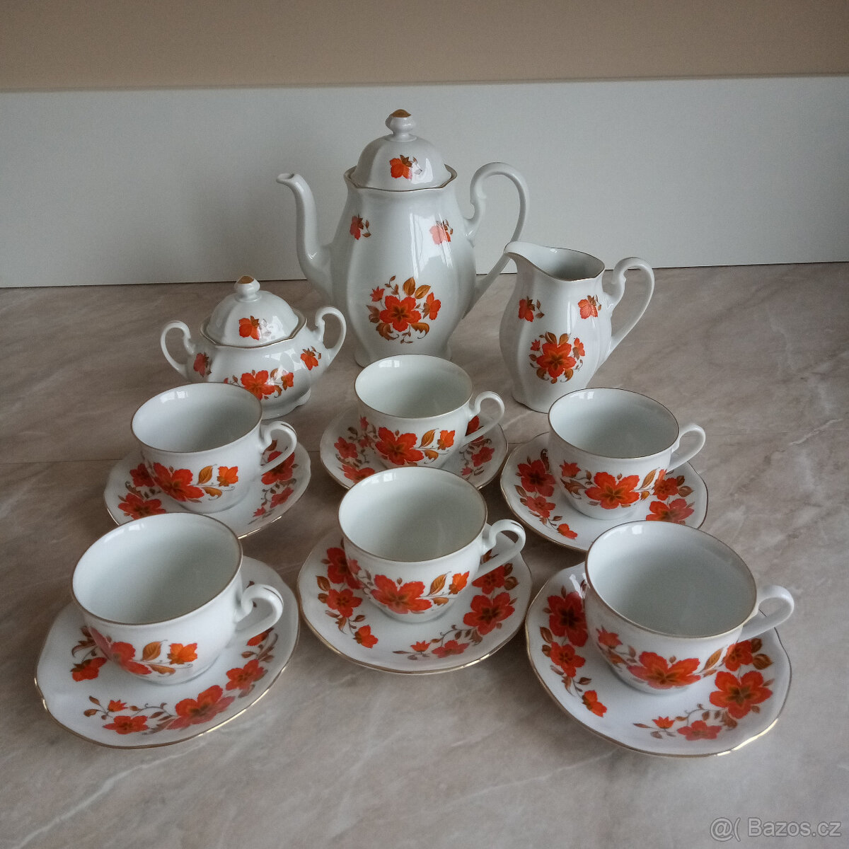 Porcelánová souprava na kávu nebo čaj