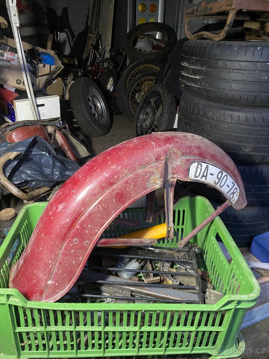 přední blatník Jawa 250/353