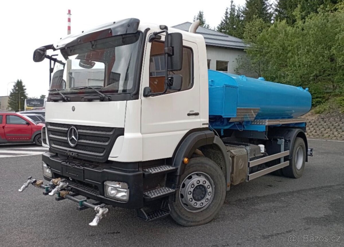 Mercedes Benz Axor - kropička