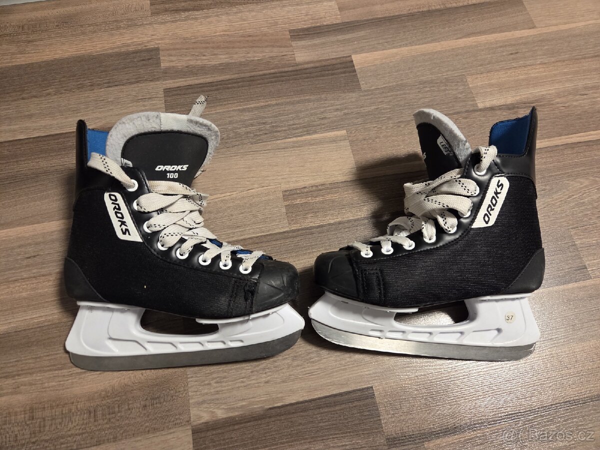 Dětské chlapecké lední brusle v.37