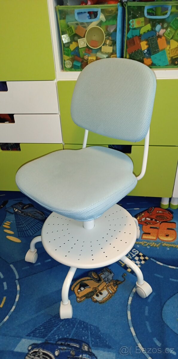 Ergonomická židle ikea