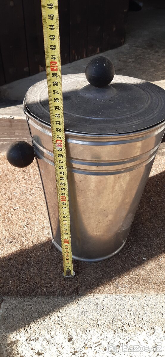 Hliníkova nádoba s víkem + další veteš na chalupu