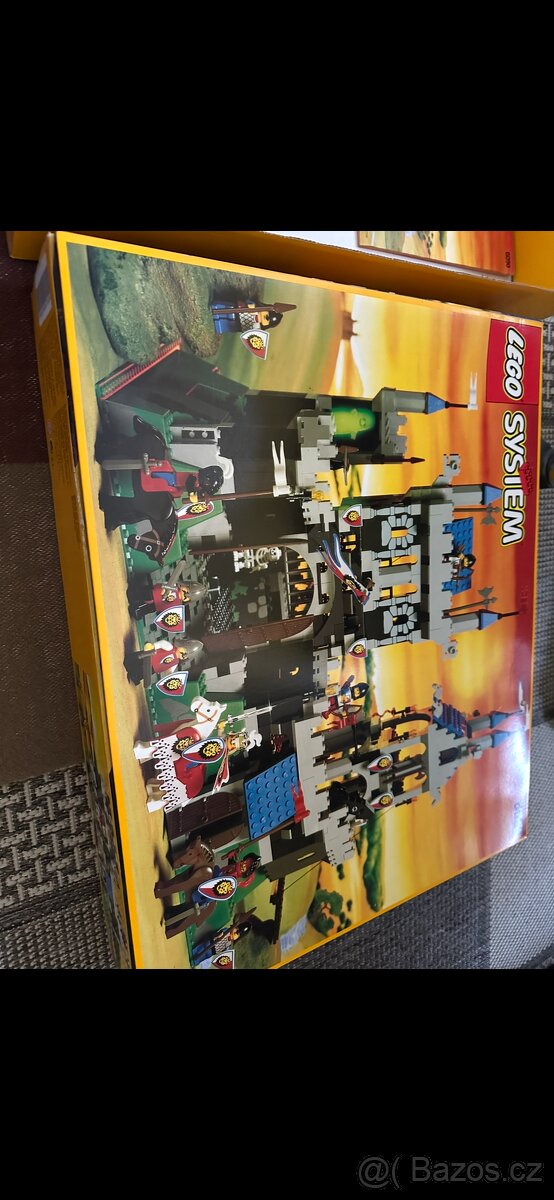 Lego castle krabice