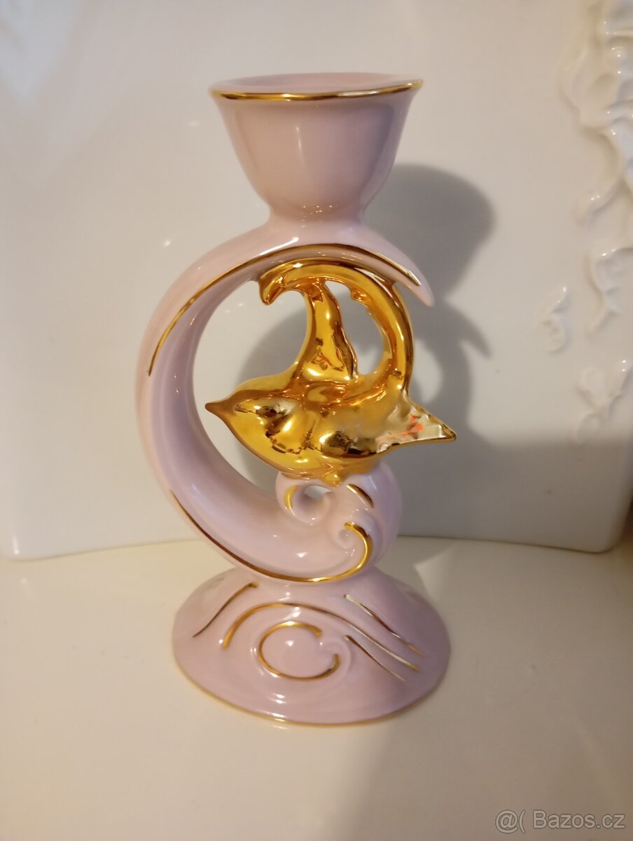 Růžový porcelán