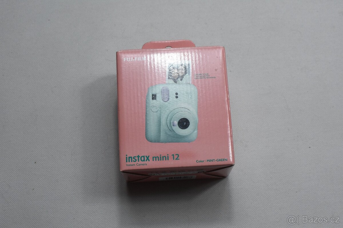 Fujifilm Instax Mini 12 zelený
