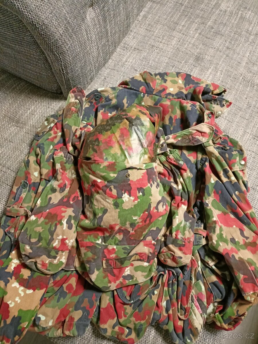 Švýcarská armáda bunda vel. 52 pončo/pláštěnka batoh