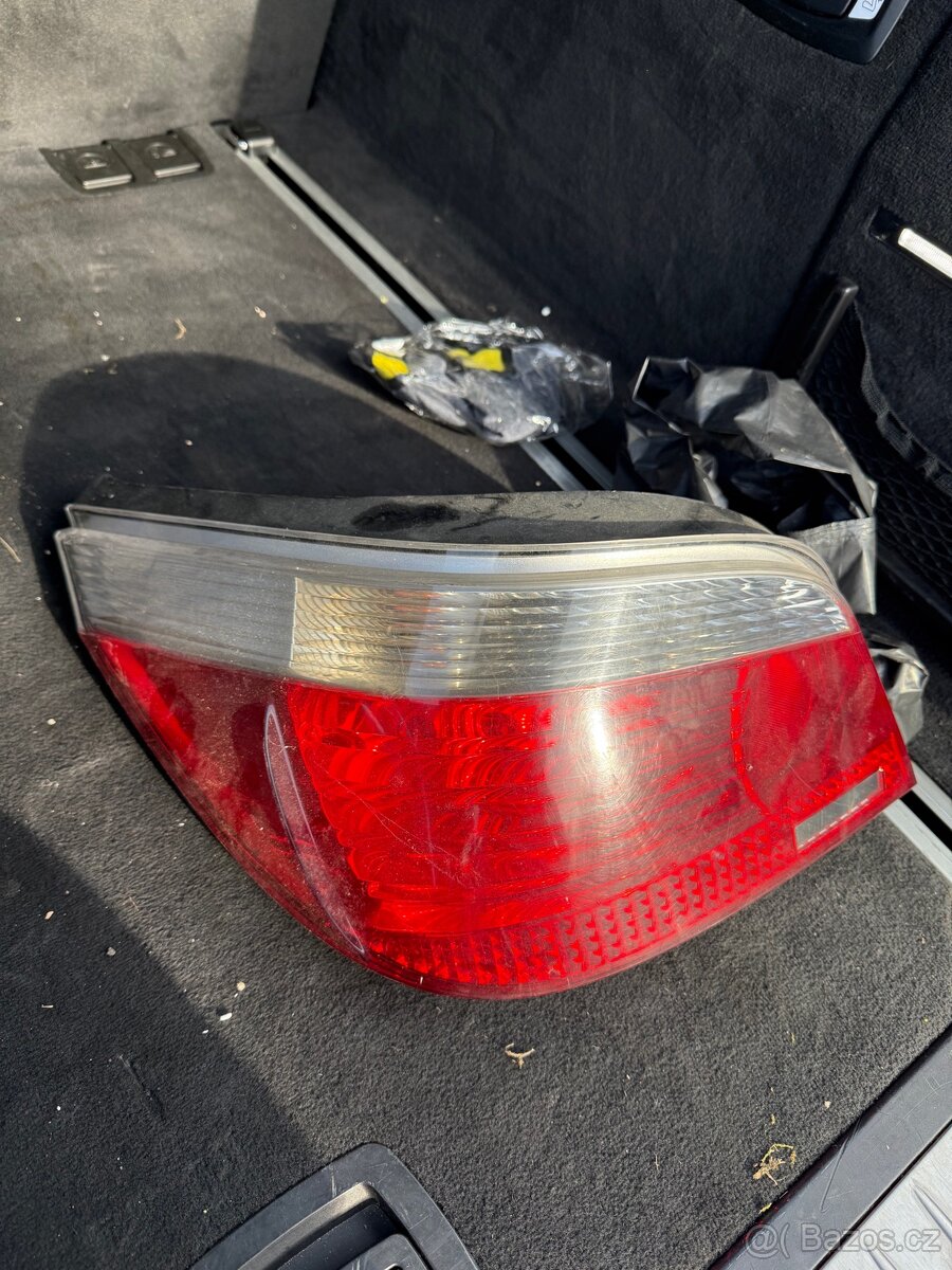 Zední levé před Face světlo BMW E60