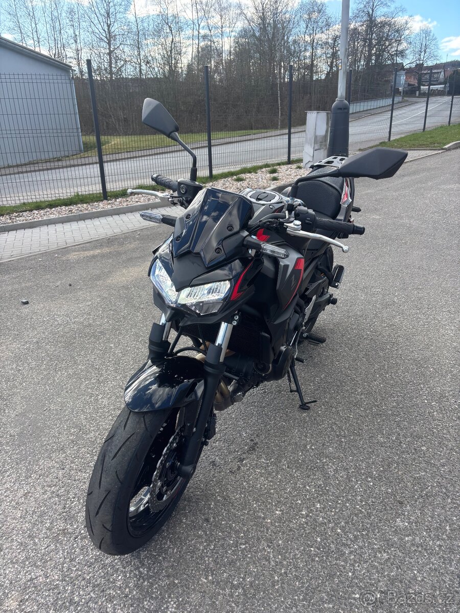 Kawasaki Z650 2023 - stav nové moto