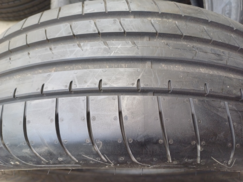 Letní 235/65/18 Goodyear