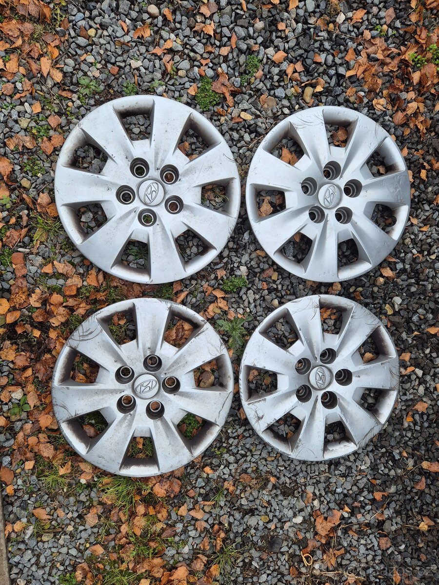 Poklice 15" Hyundai