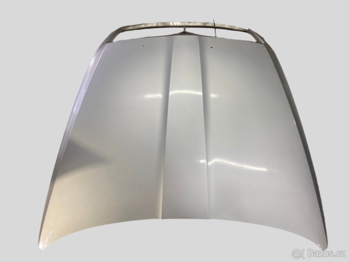 Přední kapota Škoda Octavia II 2 stříbrná 9156