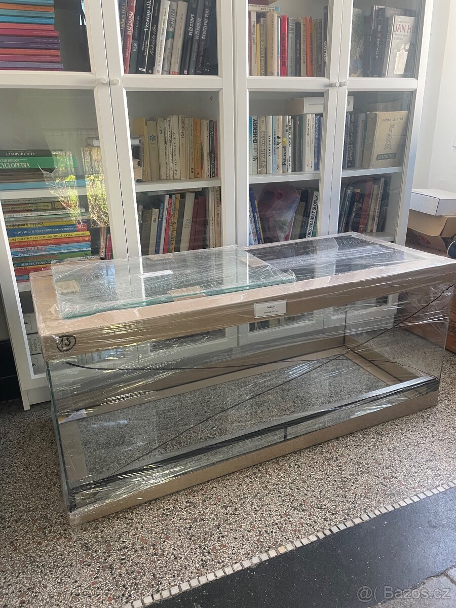Terárium 120x50x50