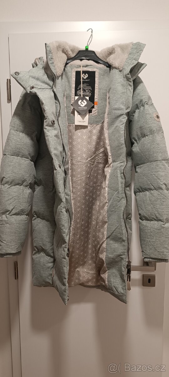 DÁMSKÁ ZIMNÍ BUNDA RAGWEAR