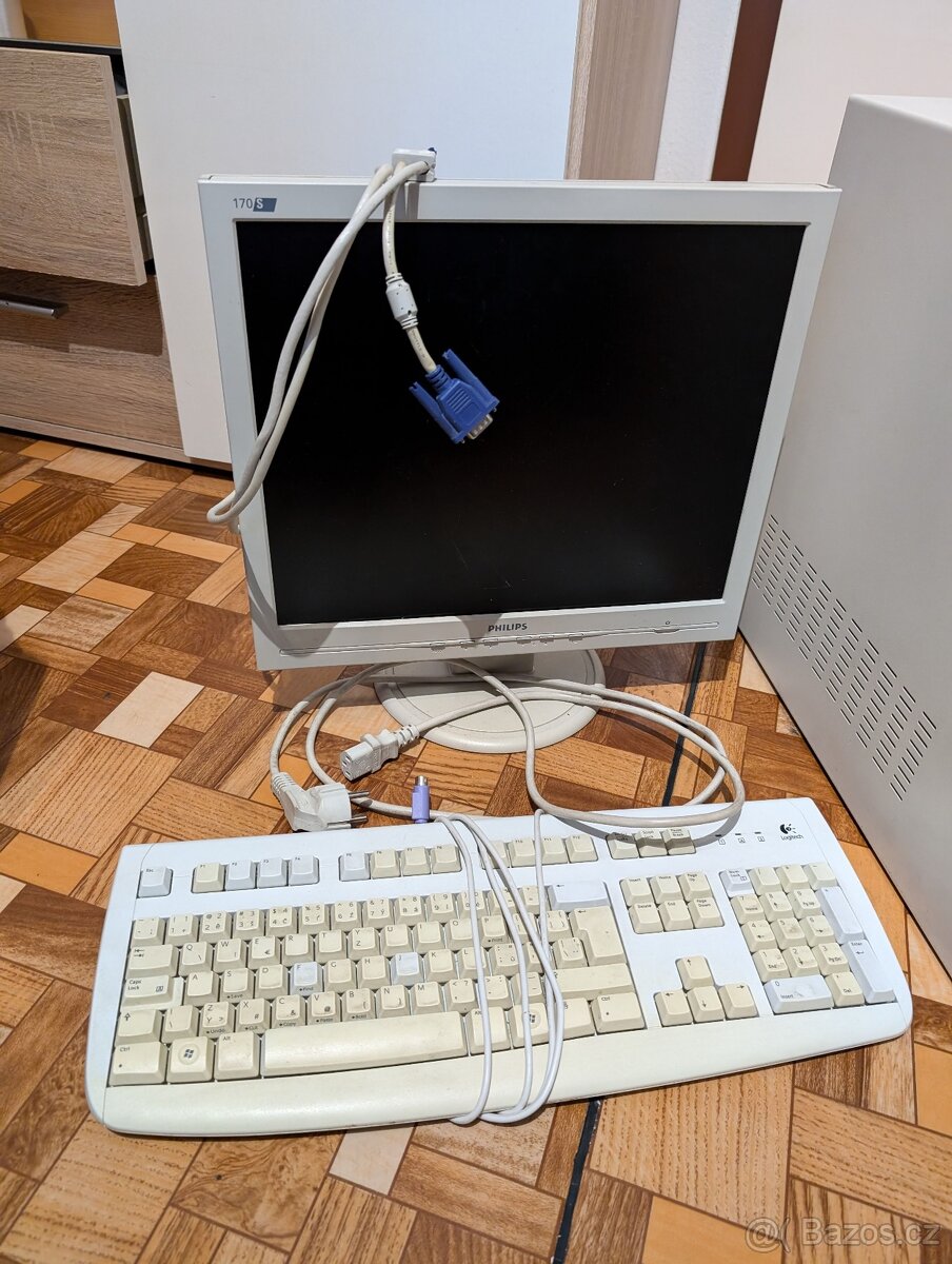 Prodám komletní starší pc na chatu ,nebo pro děti