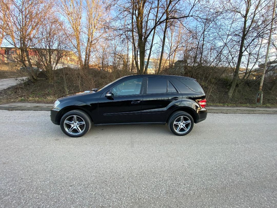 Mercedes ML R 19 AMG