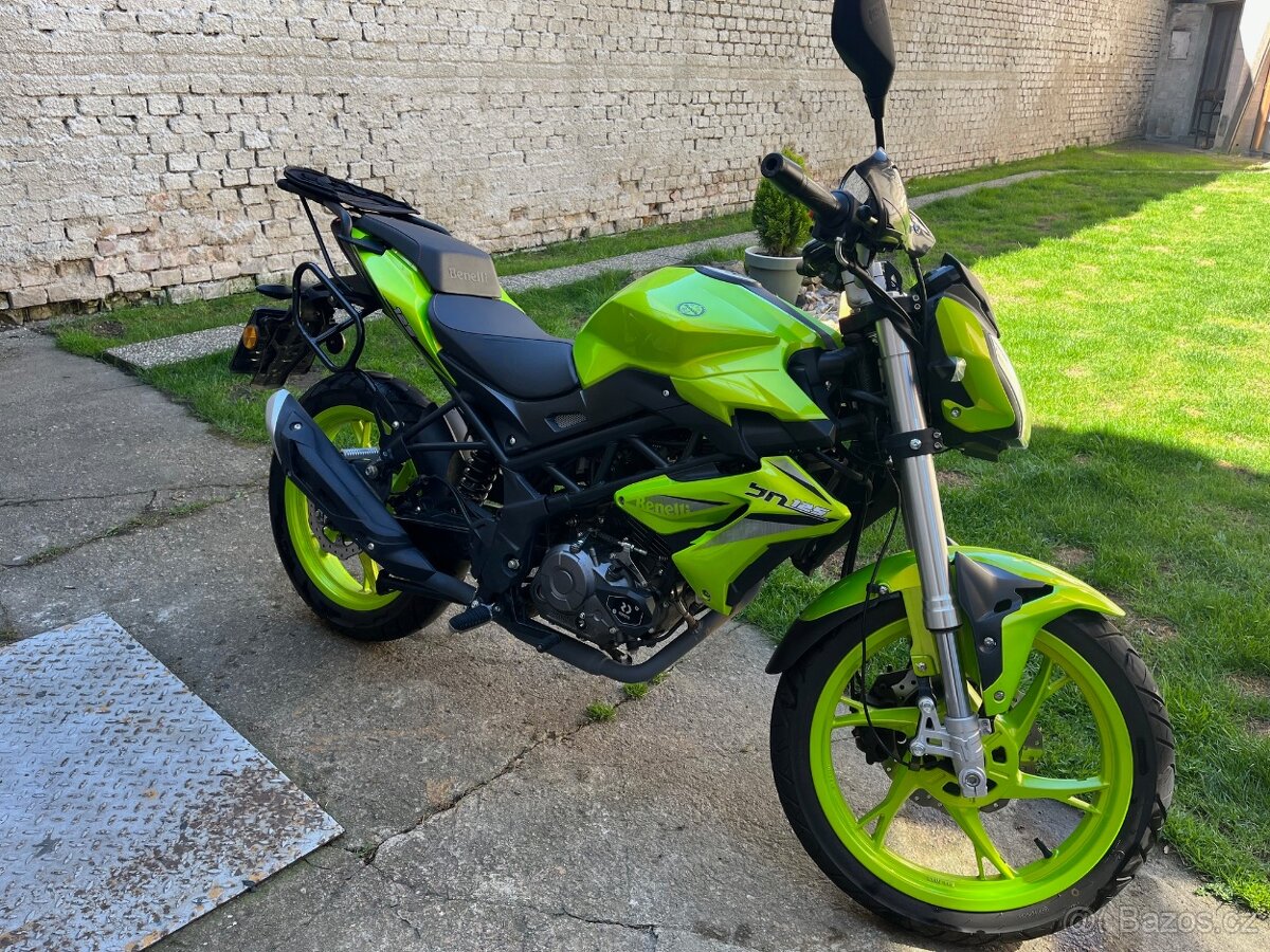 Benelli 125 BN