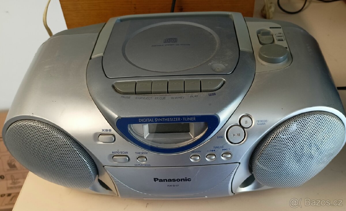Rádio magnetofon Panasonic RX-D17