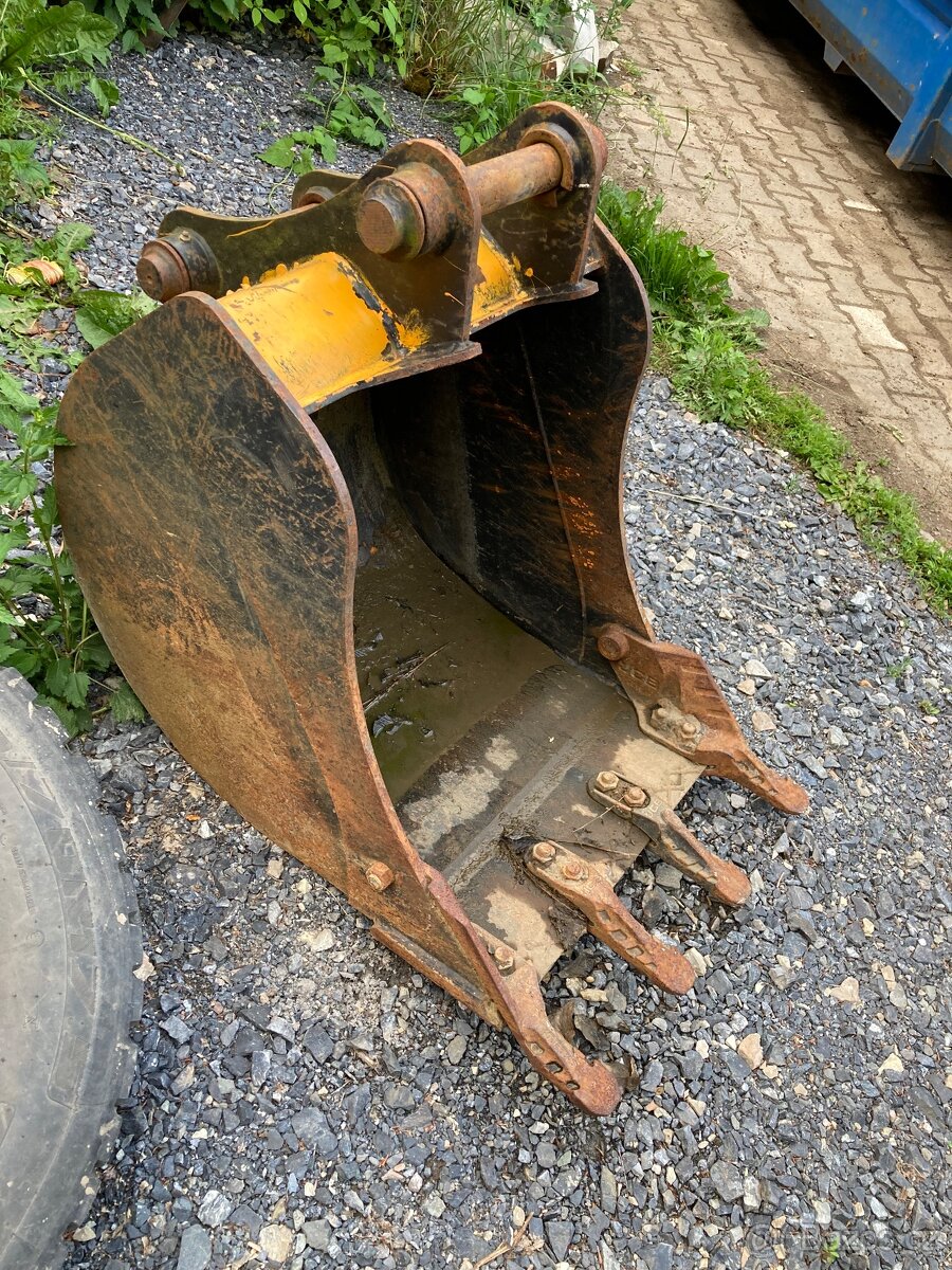 Podkopává Lopata JCB 60 cm