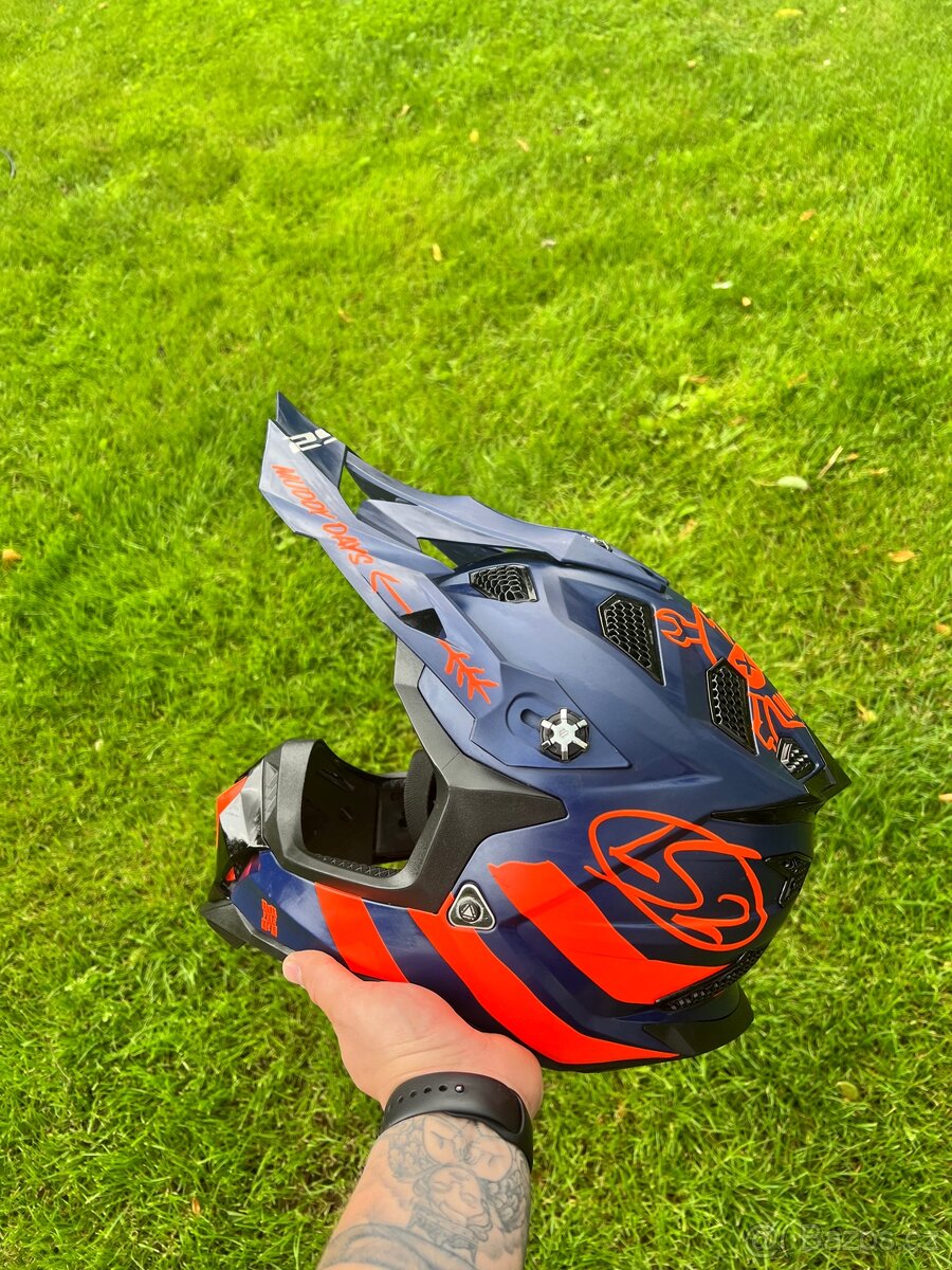 Motocross helma od ls2