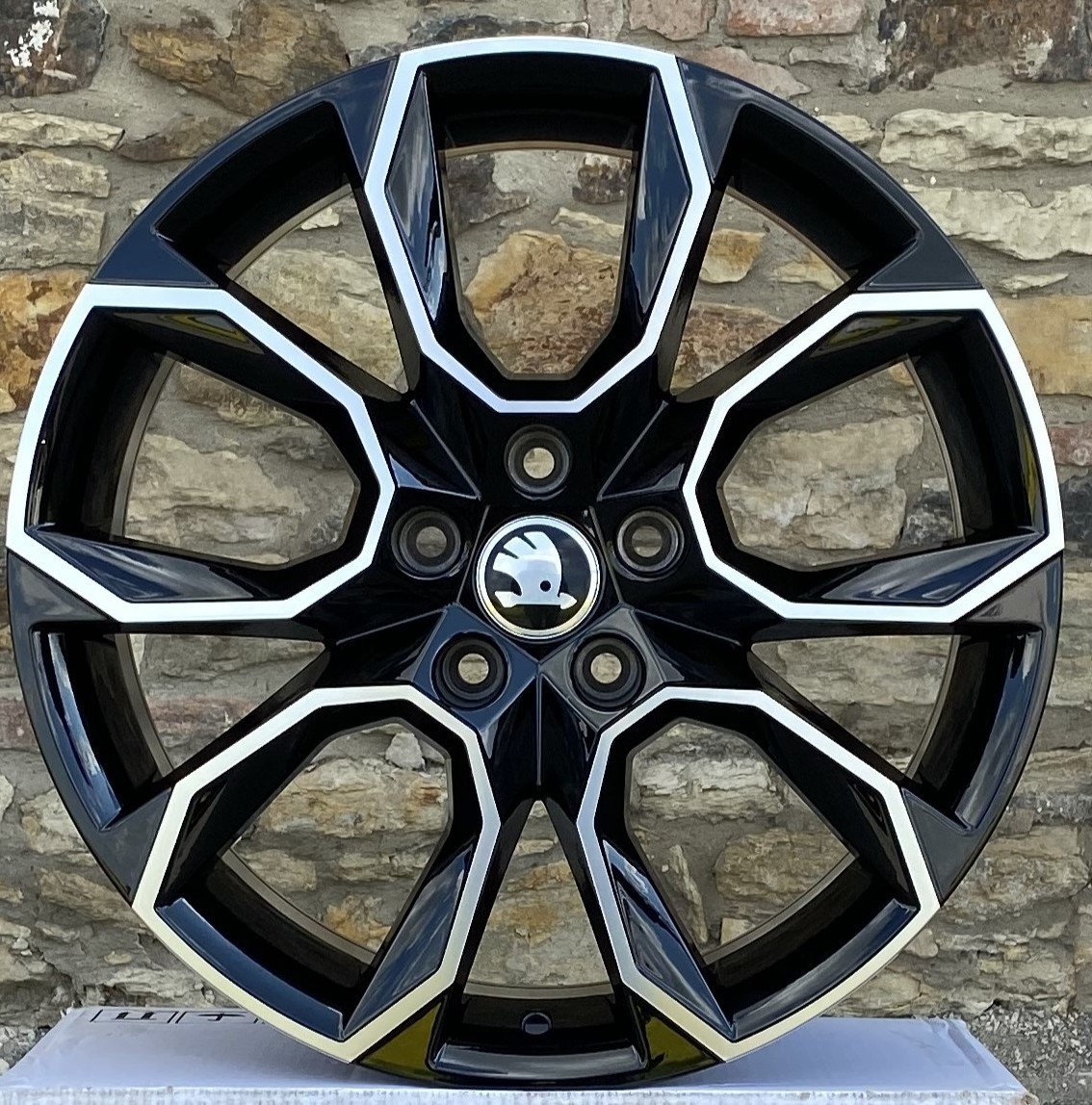 5x112 18 .. 5X112 R18 alu kola na Škoda