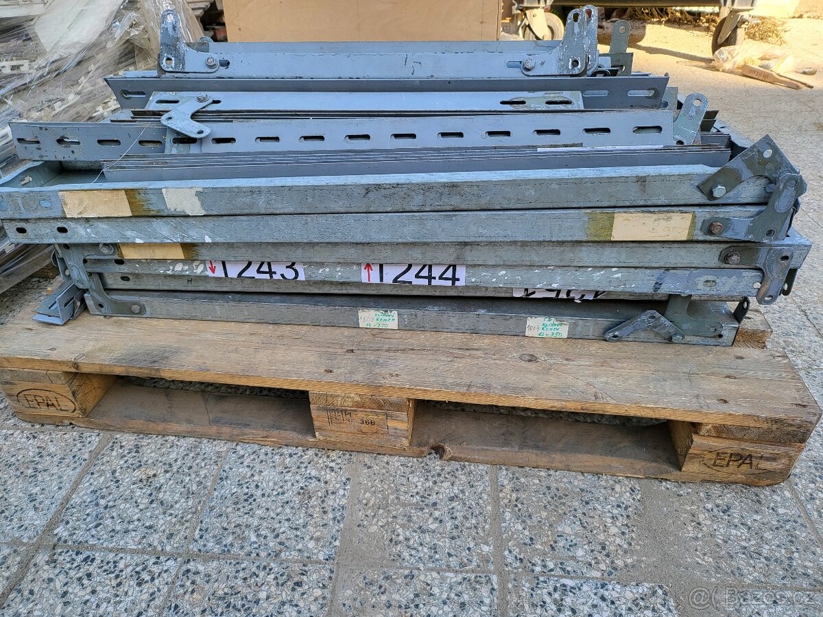 Regál