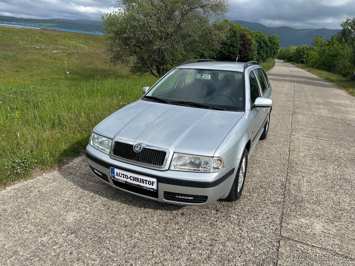 Škoda Octavia TOUR 1,6i 75KW MANUÁLNÍ KLIMATIZACE
