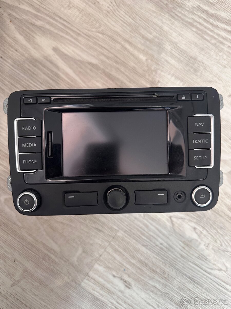 autorádio VW RNS 310