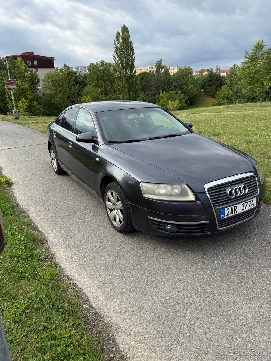 Audi A6 sedan