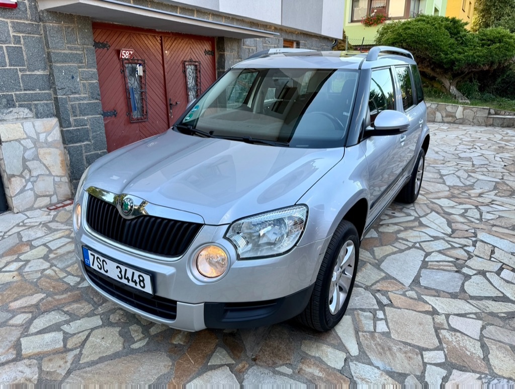 Škoda Yeti, 2.0 TDI 103KW DSG PANOEAMA TAŽNÉ ZAŘÍZENÍ