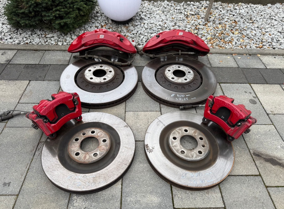 Brzdy 400mm+350mm AUDI Q7 SQ7 Q8 SQ8