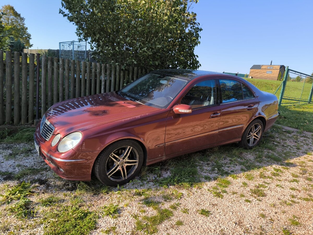 Mercedes E270cdi - W211