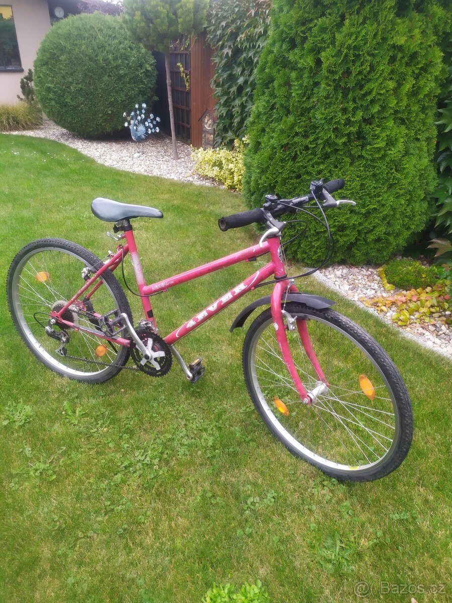 Dívčí tričko