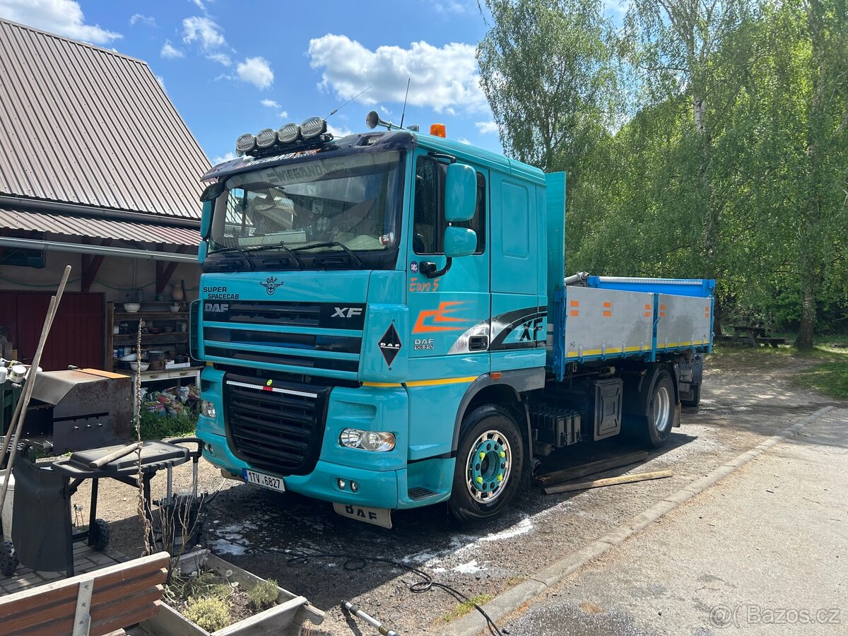 DAF XF 105