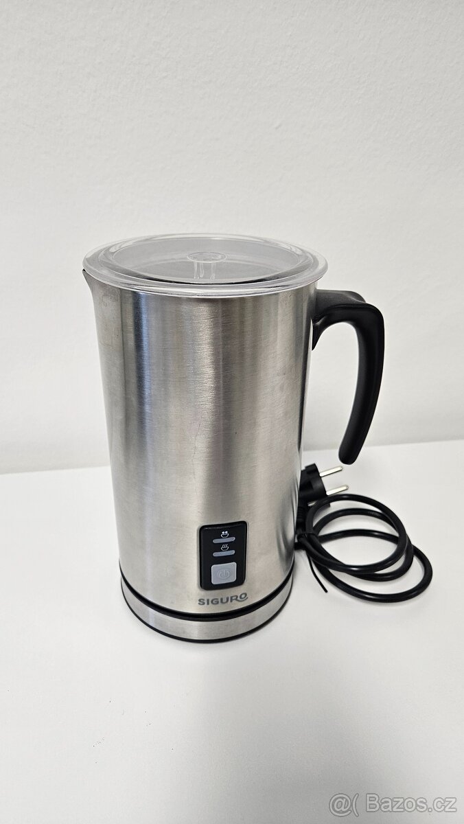 Šlehač, napěňovač, ohřívač mléka Siguro