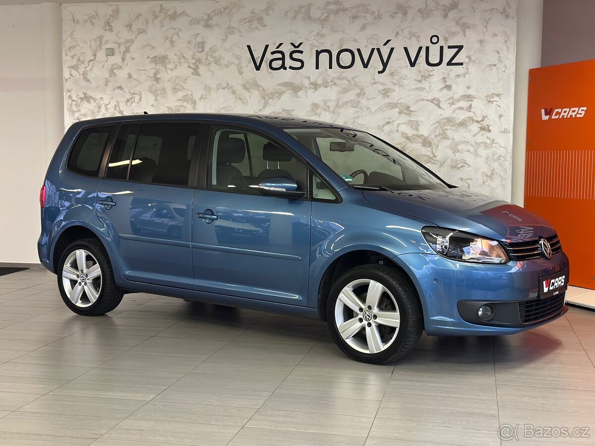 Volkswagen Touran 1.2 TSI /WEBASTO/KAMERA/VÝHŘEV/TAŽNÉ