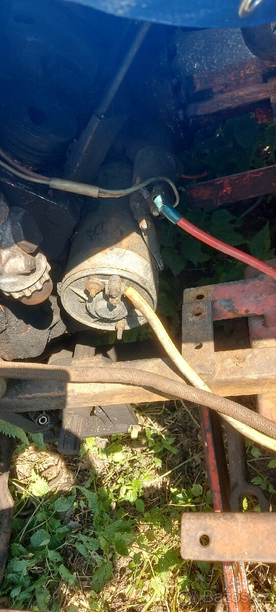 Rs 09 dvouvalec startér