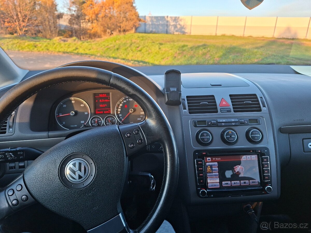 Volkswagen touran 1,9 tdi 77kw