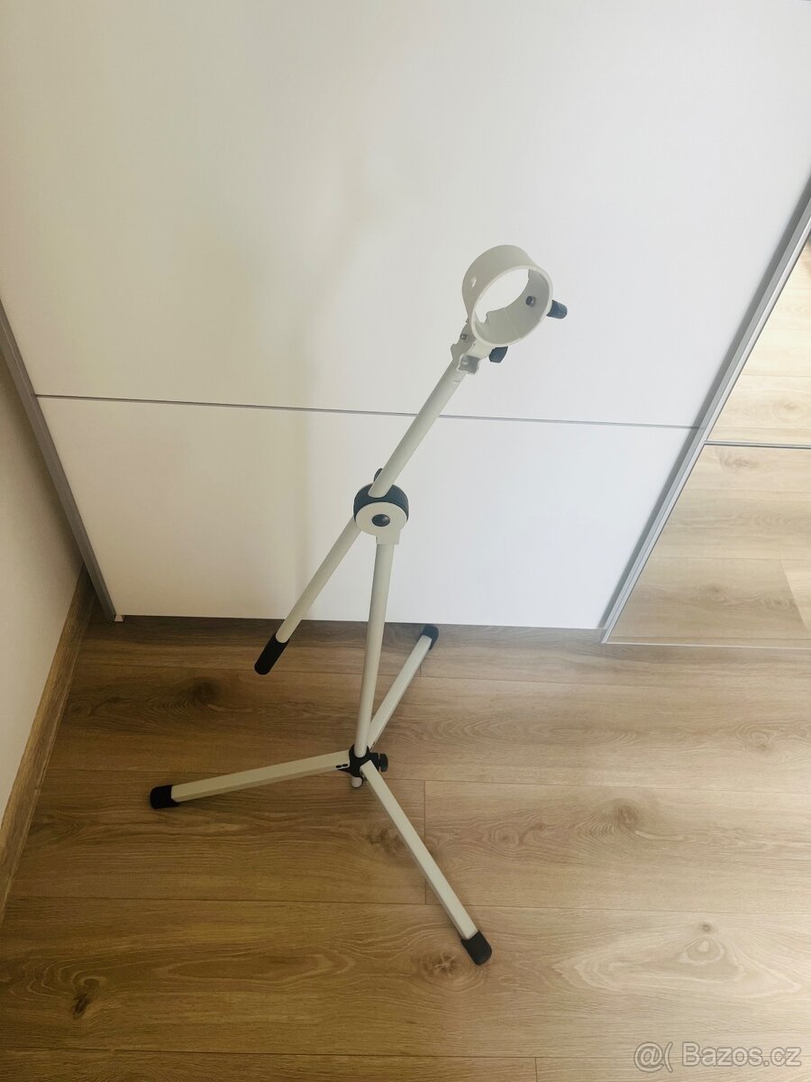 Stojánek na bio lampu